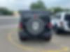 1C4BJWFG2GL209620-2016-jeep-wrangler-unlimited-2