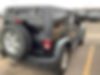 1C4BJWDG7JL811875-2018-jeep-wrangler-2