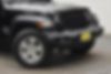 1C4HJXDG2JW101636-2018-jeep-wrangler-unlimited-2