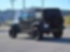 1C4BJWDGXJL862223-2018-jeep-wrangler-2