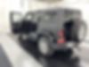 1C4HJWEG5FL610668-2015-jeep-wrangler-2