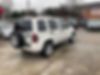 1J4GK58K55W505171-2005-jeep-liberty-2