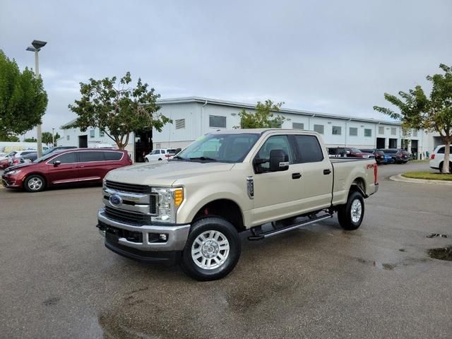 1FT7W2B6XHED76276-2017-ford-f-250-0