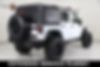 1C4BJWDG2GL140494-2016-jeep-wrangler-unlimited-2