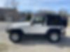 1J4FA49S24P755418-2004-jeep-wrangler-2