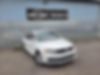 3VW267AJ2GM340231-2016-volkswagen-jetta-sedan-2
