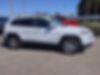 1C4PJMDB9JD508959-2018-jeep-cherokee-2