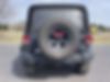 1C4BJWFG0HL606180-2017-jeep-wrangler-unlimited-2