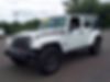 1C4BJWFG5HL712835-2017-jeep-wrangler-2