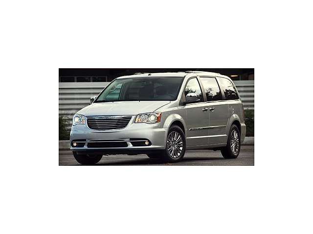 2A4RR8DG6BR705200-2011-chrysler-town-and-country-0