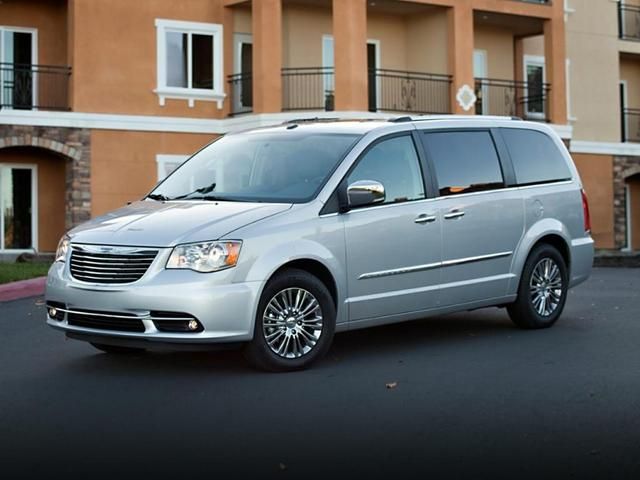 2C4RC1CG9FR656788-2015-chrysler-town-and-country-0